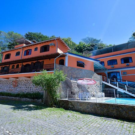 Beach House Парати Екстериор снимка
